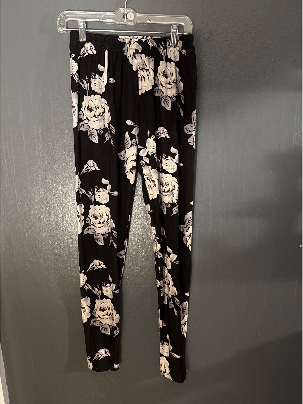 EEVEE Plus Size Black Floral Leggings